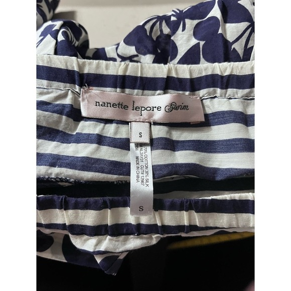 Nanette Lepore Blue White Striped Floral Coverup Silk Shorts Beachwear Sz SM - Picture 11 of 11